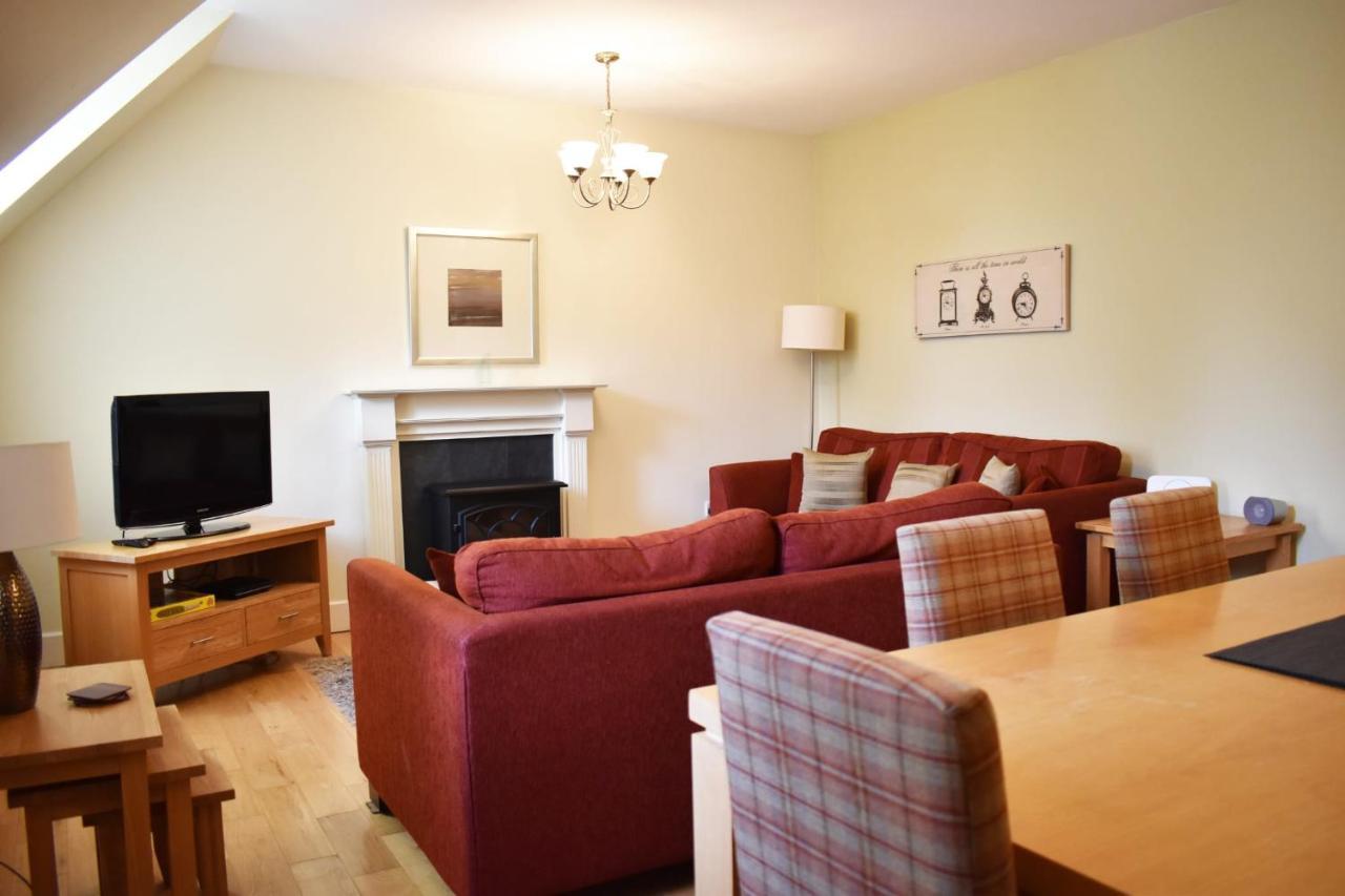 The Ross 2 Bedroom Apartment In Historic Abbey Fort Augustus Eksteriør bilde