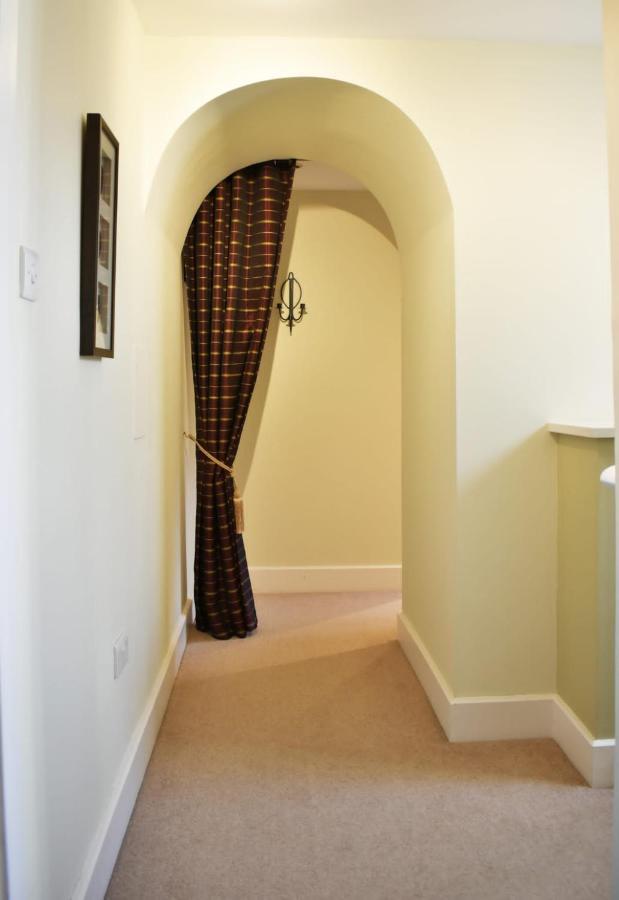 The Ross 2 Bedroom Apartment In Historic Abbey Fort Augustus Eksteriør bilde